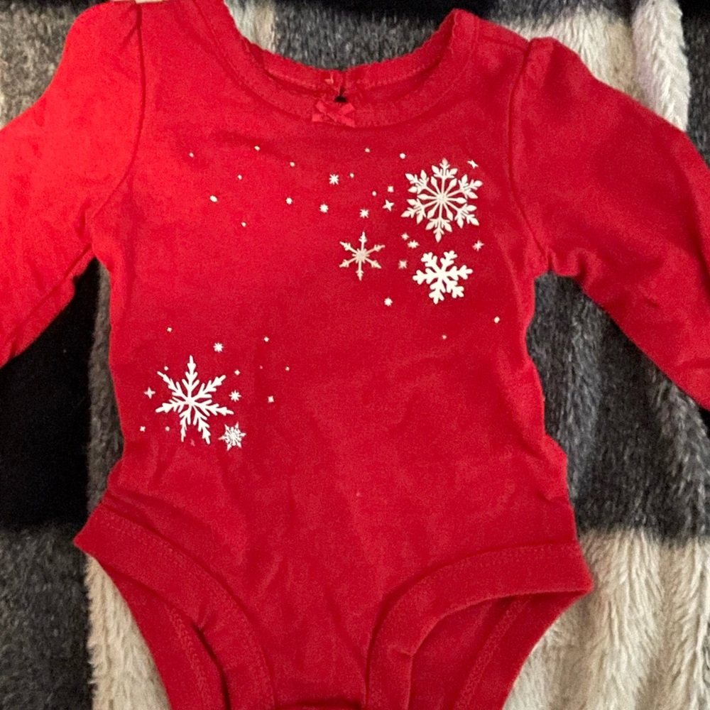 Red Long Sleeve Baby Onesie with Snowflake Design